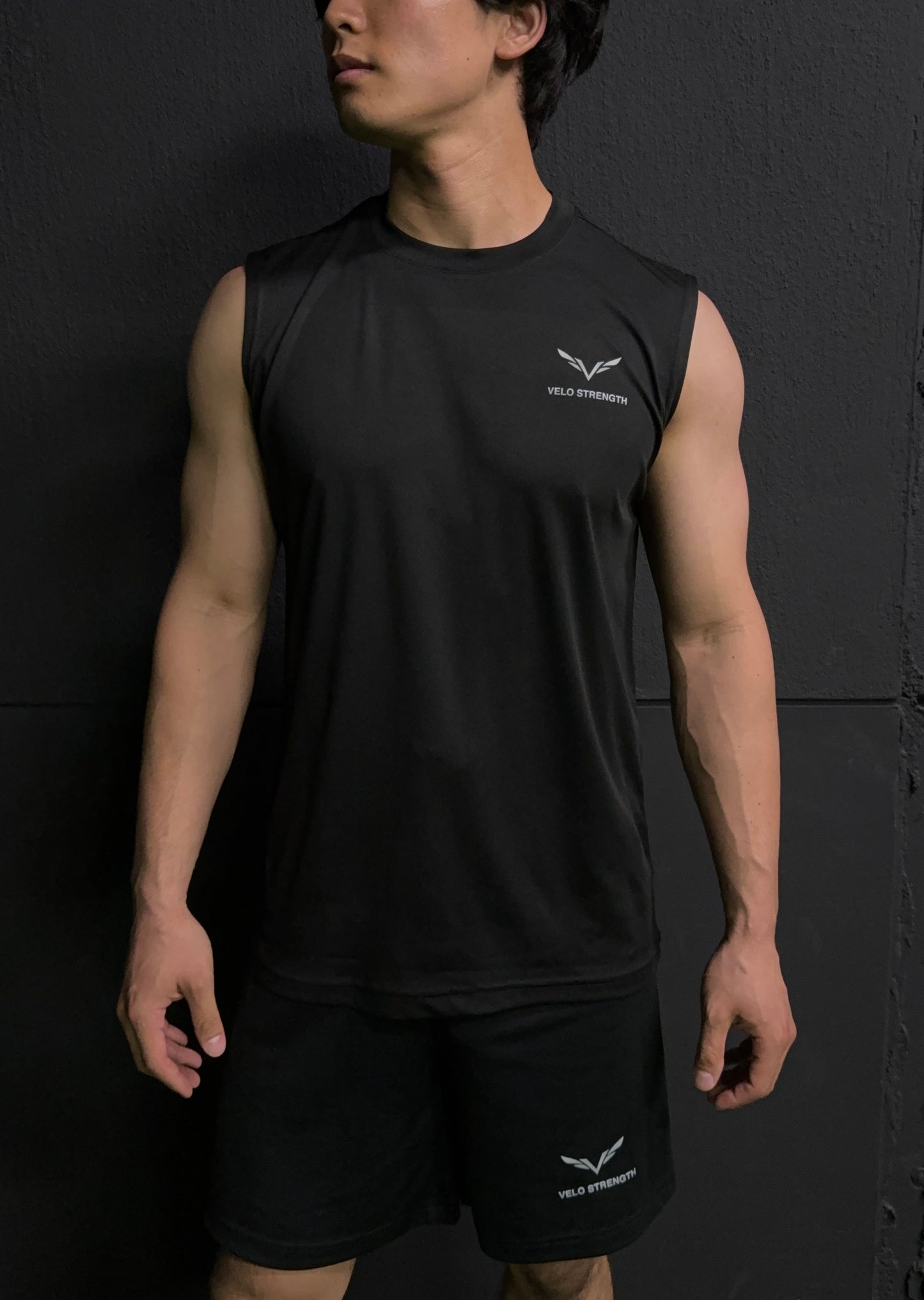 VELO STRENGTH Tank Small Logo
